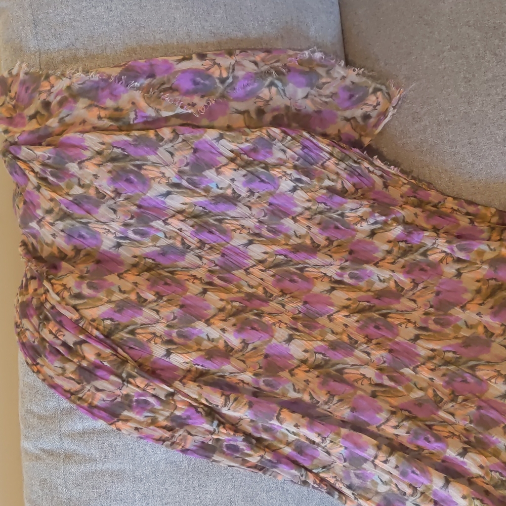 ☘️ DONATED☘️Jumbo urban outfitters scarf
